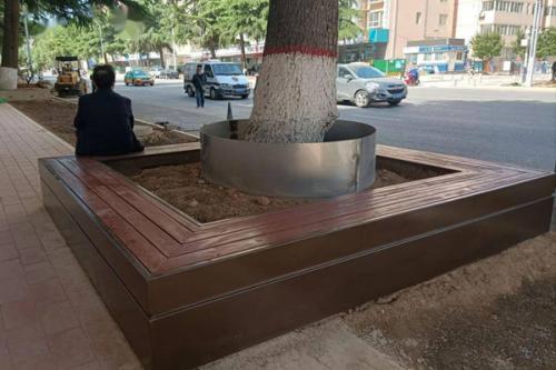 石材“挡墙”与“树池”怎么打造呢？  第4张