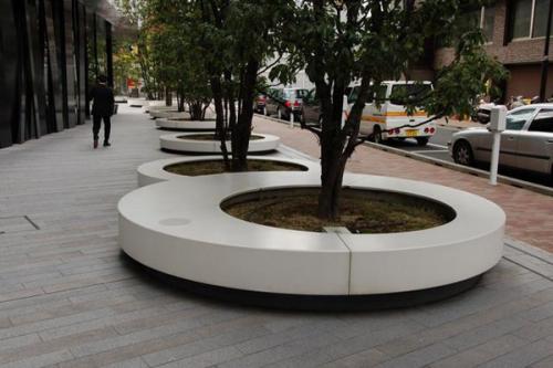 石材“挡墙”与“树池”怎么打造呢？  第5张