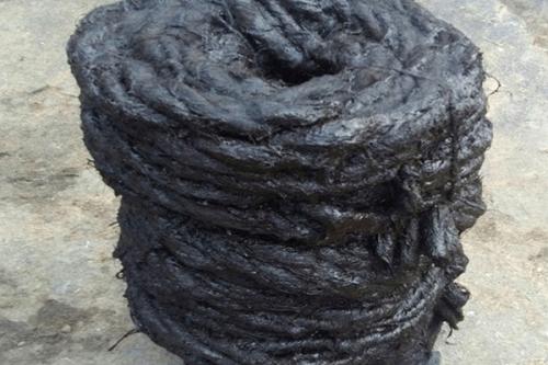 沥青麻丝应该怎么堵装修后遗留的洞呢？  第3张