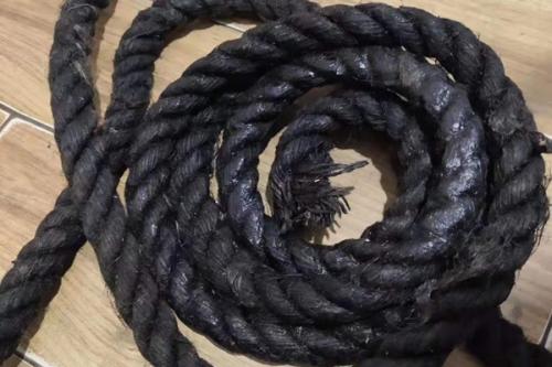 沥青麻绳填缝以后怎么处理干净呢 第2张